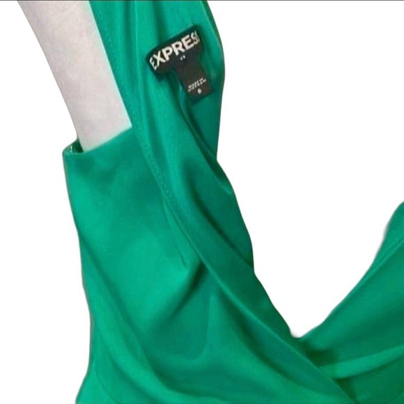 Open Back Halter Dress Green Chiffon Holiday Dress Many Occasions All Seasons - Picture 3 of 8